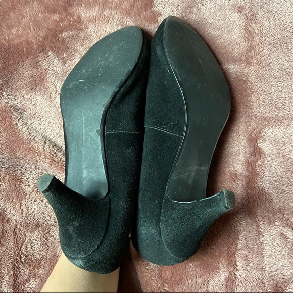 Black Suede Kimchi Blue Kitten Heels Urban Outfitters Size 8.5 - Picture 5 of 7
